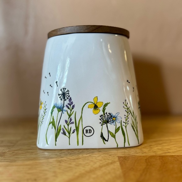 Rae Dunn Wildflower Ceramic “keep” Kitchen Canister With Wooden Lid - Picture 6 of 10